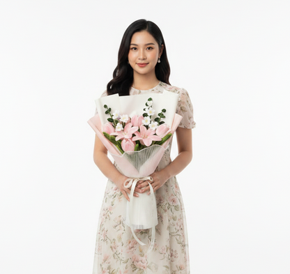 Pink Lily & Daisy Bouquet